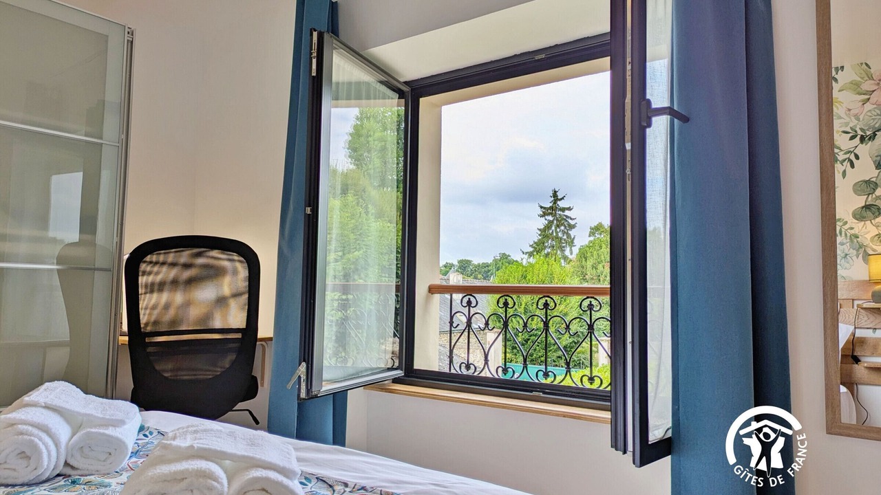 Photo of Bedroom in Laval
