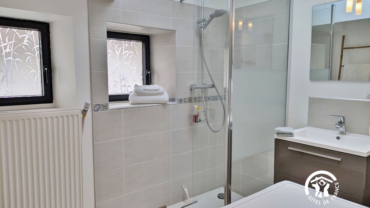 Photo of Bathroom in Laval
