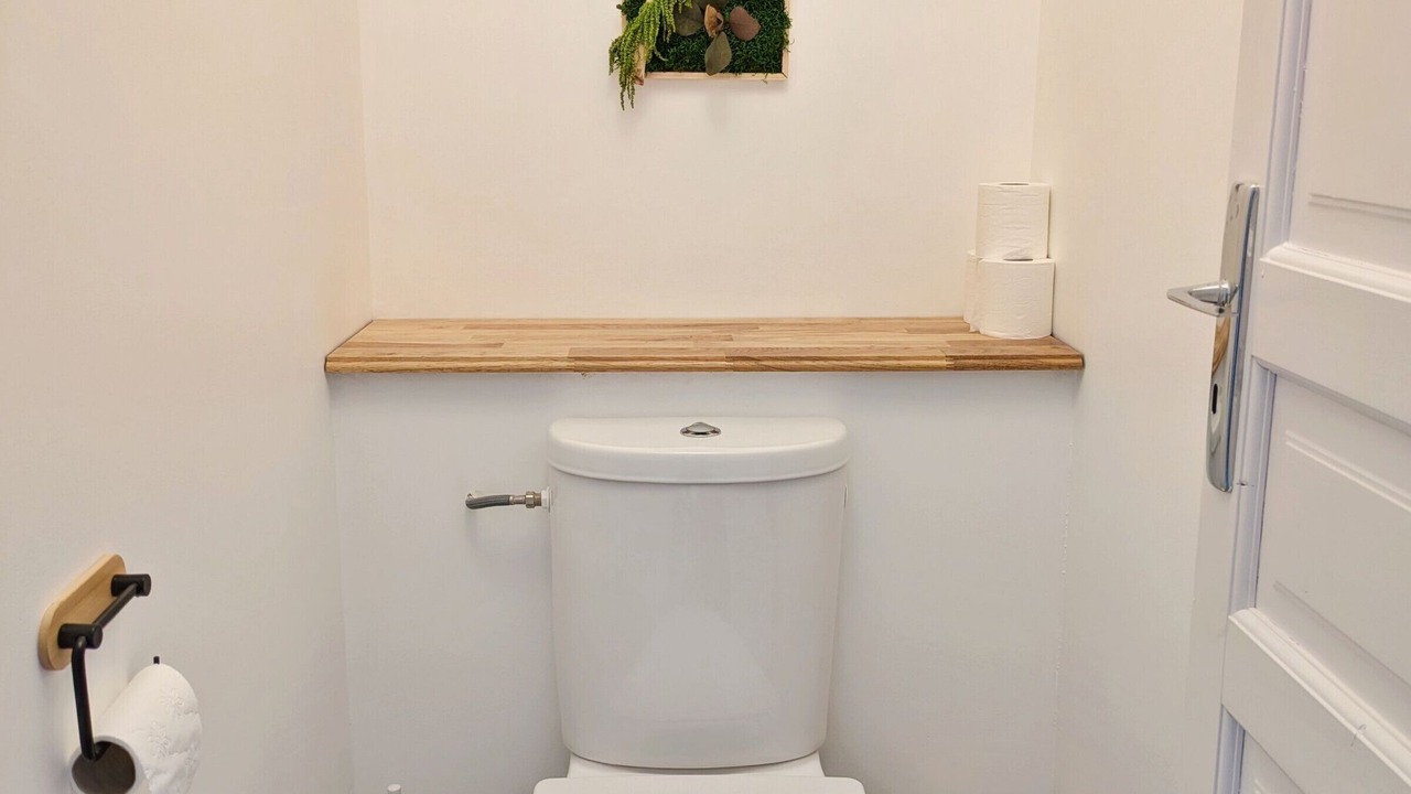 Photo of Bathroom in Laval