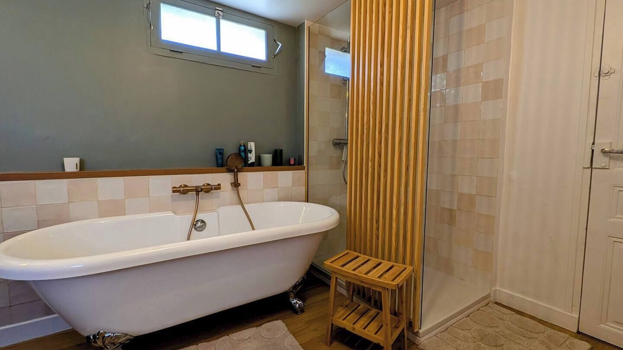 Photo of Bathroom in Senonches