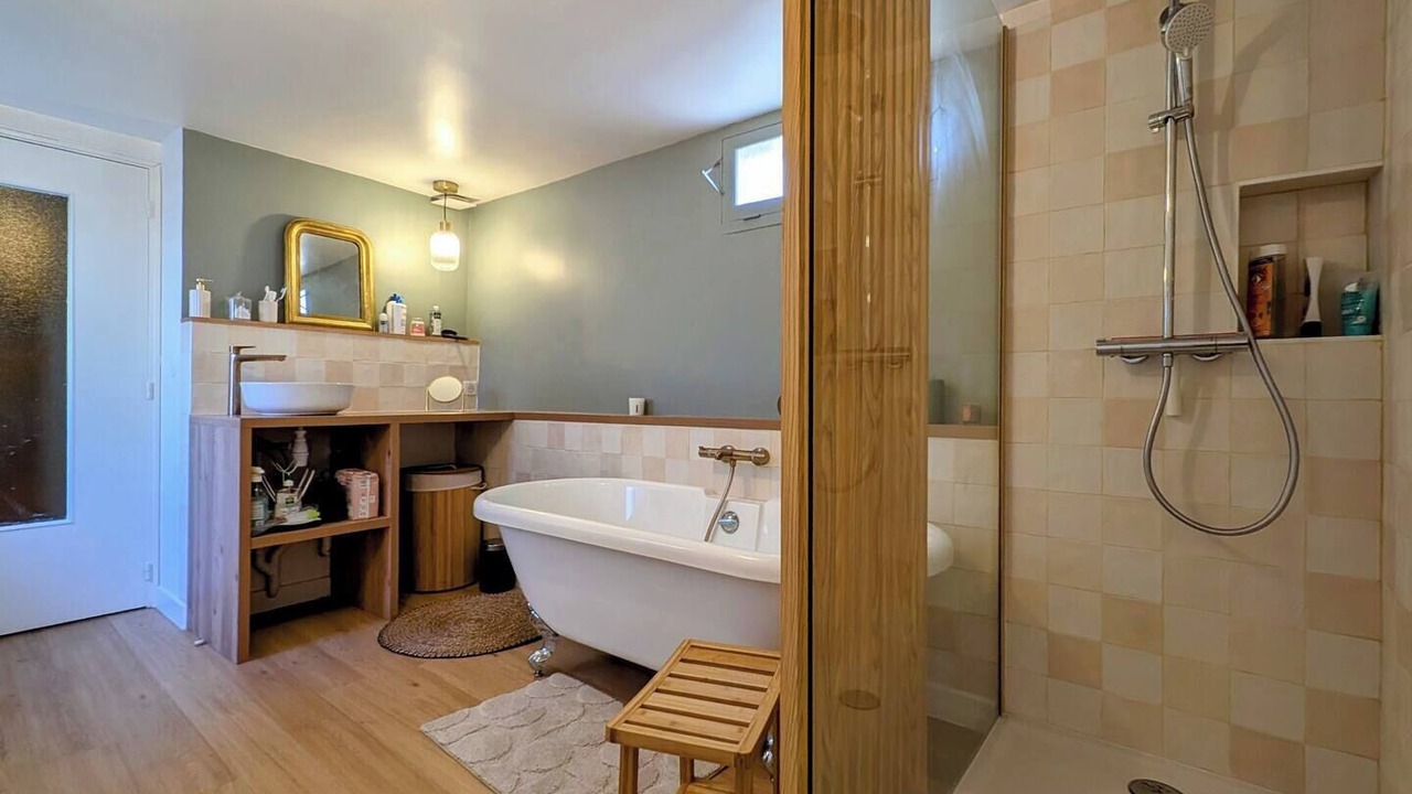 Photo of Bathroom in Senonches