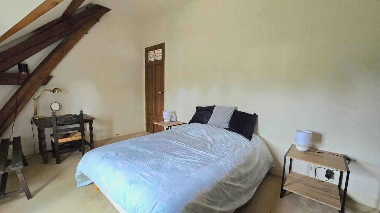 Photo of Bedroom in Pullay