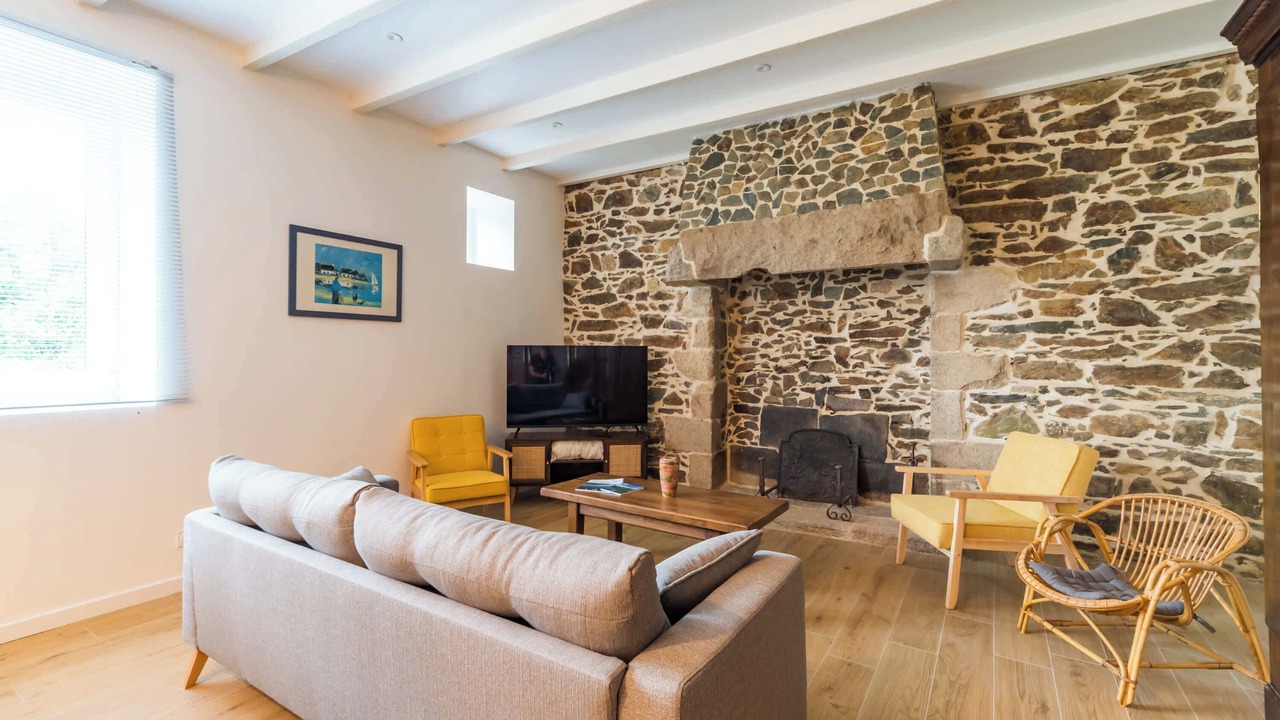 Photo of Livingroom in Saint-Clet