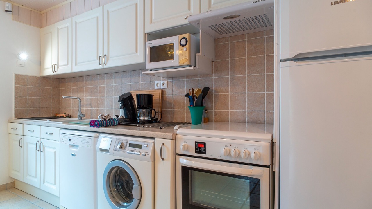 Photo of Kitchen in Plomodiern