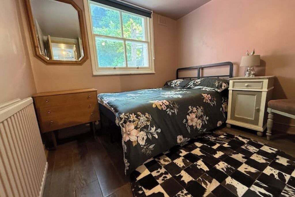 Photo of Bedroom in Queenstown