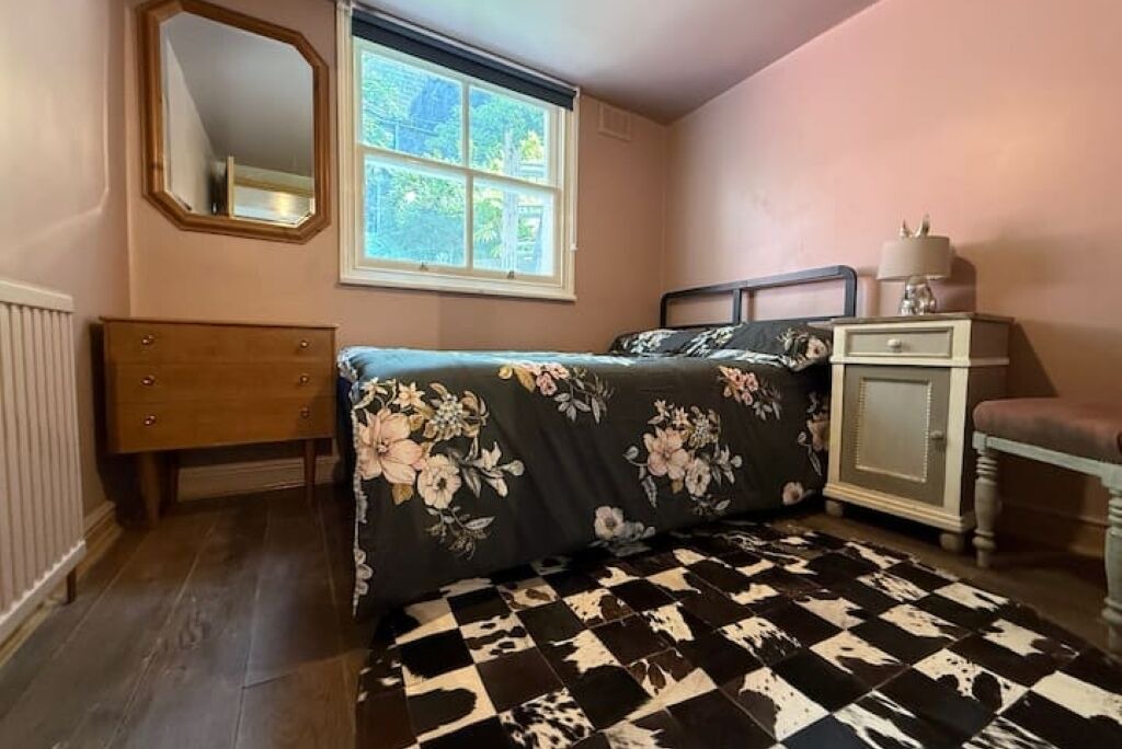 Photo of Bedroom in Queenstown
