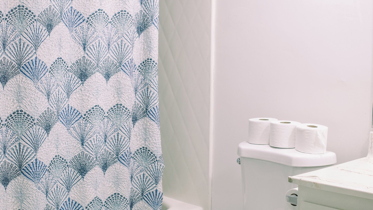 Photo of Bathroom in Tehachapi