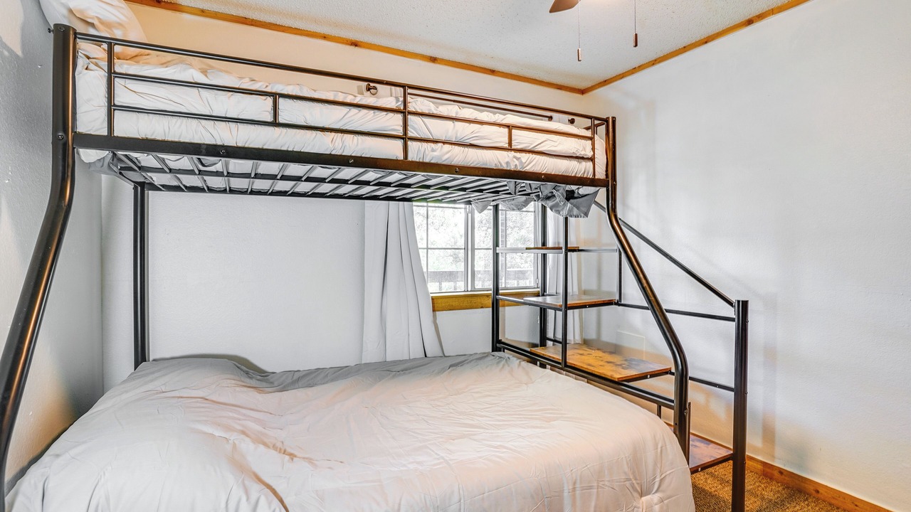 Photo of Bedroom in Azle