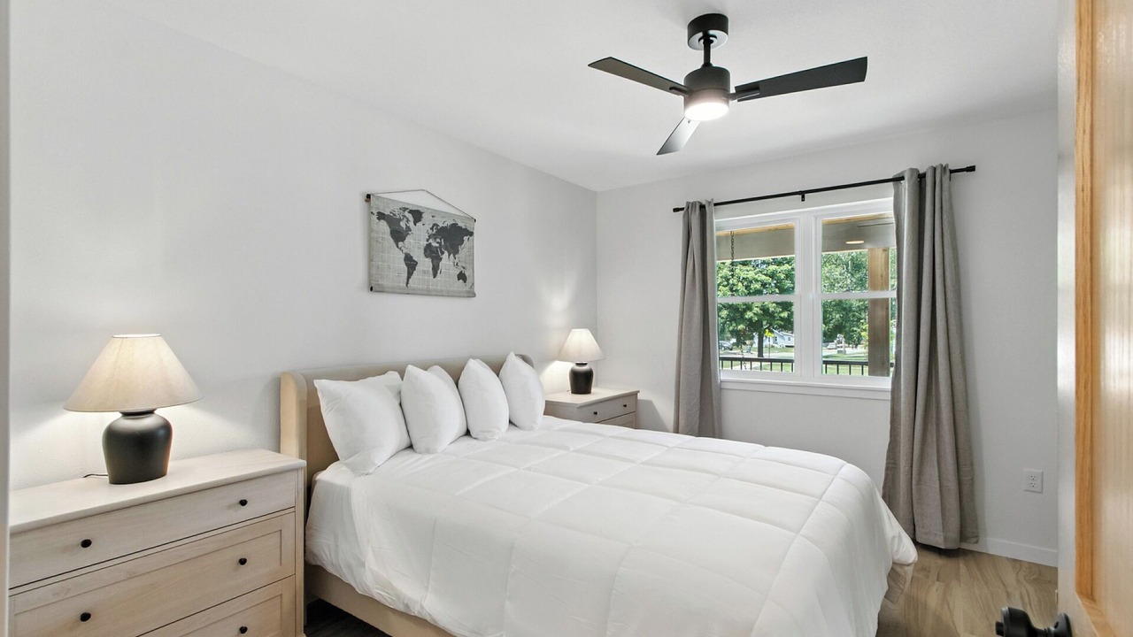 Photo of Bedroom in Baraboo