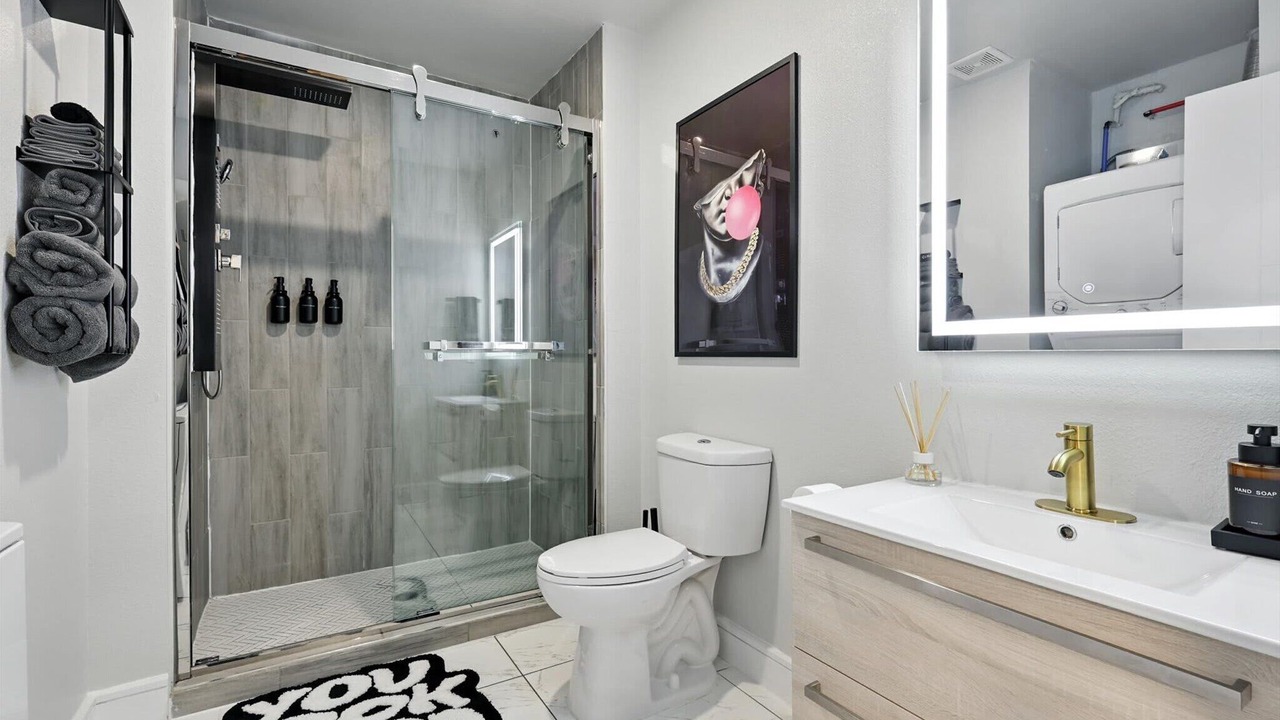 Photo of Bathroom in Old East Dallas