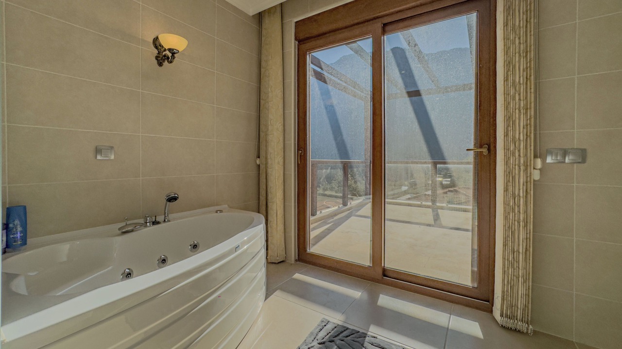Photo of Bathroom in Konyaalti