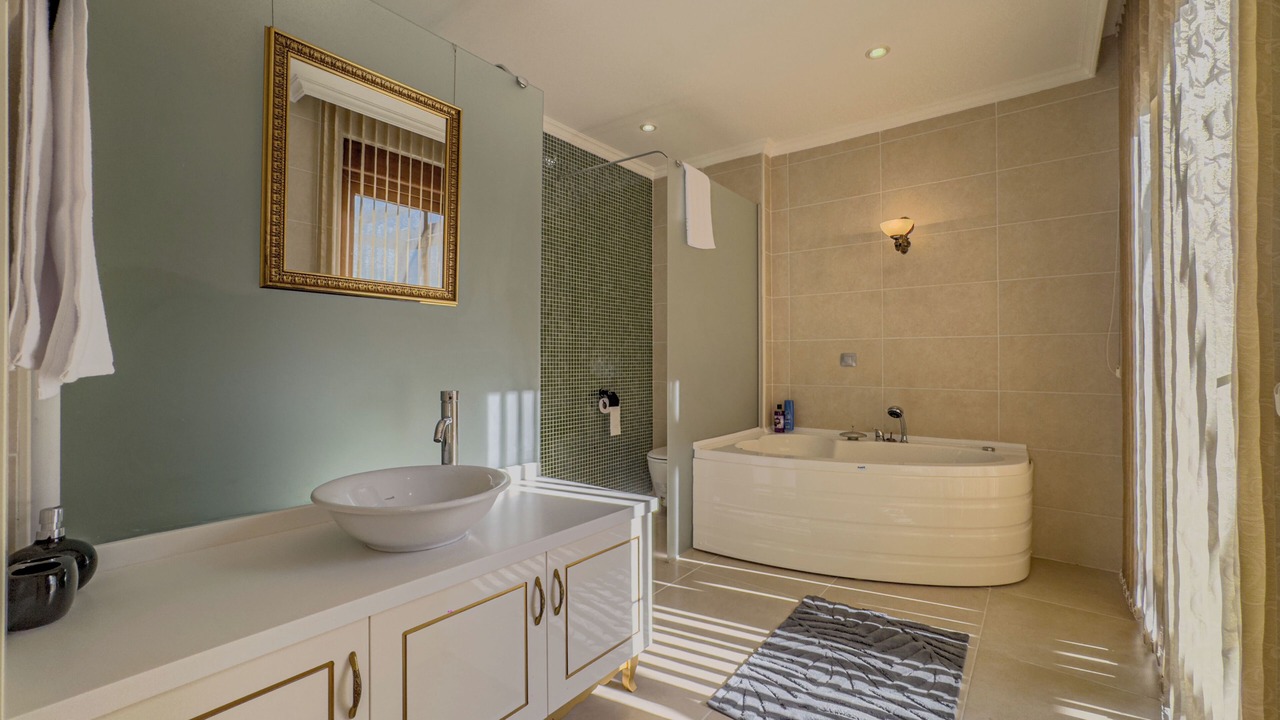 Photo of Bathroom in Konyaalti