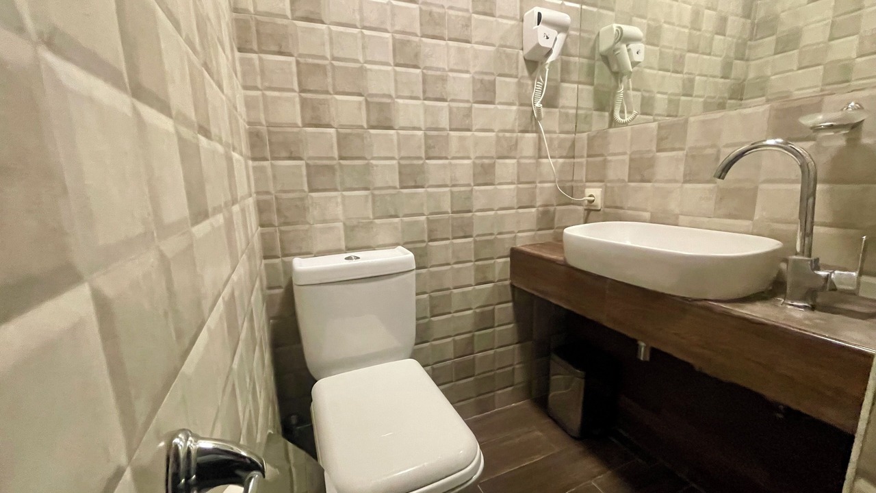 Photo of Bathroom in Kentron