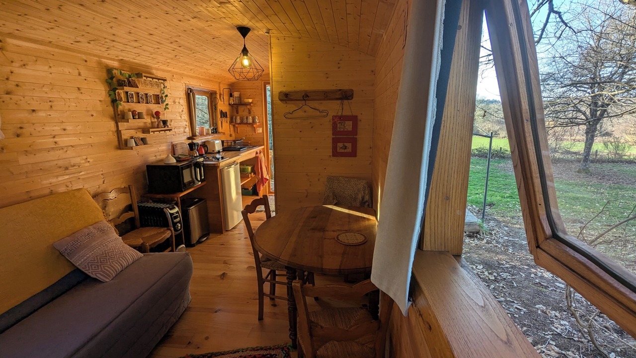Photo of Livingroom in Saint-Pardoux