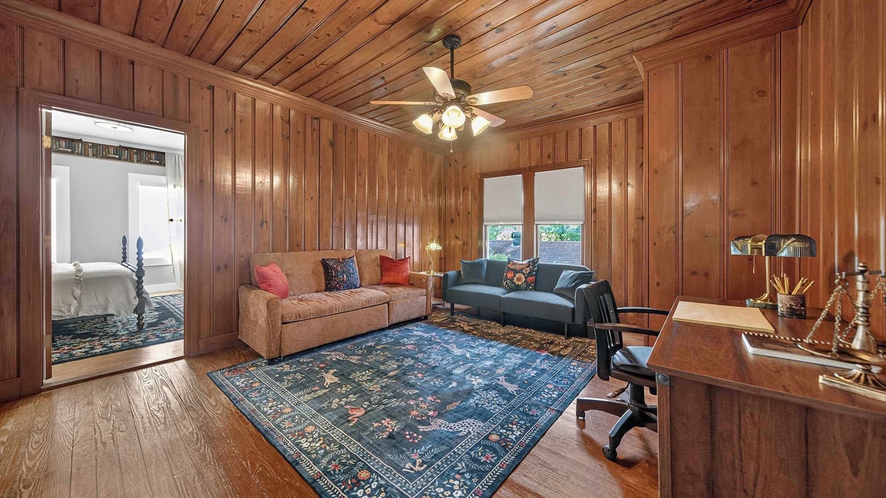 Photo of Livingroom in Tyler