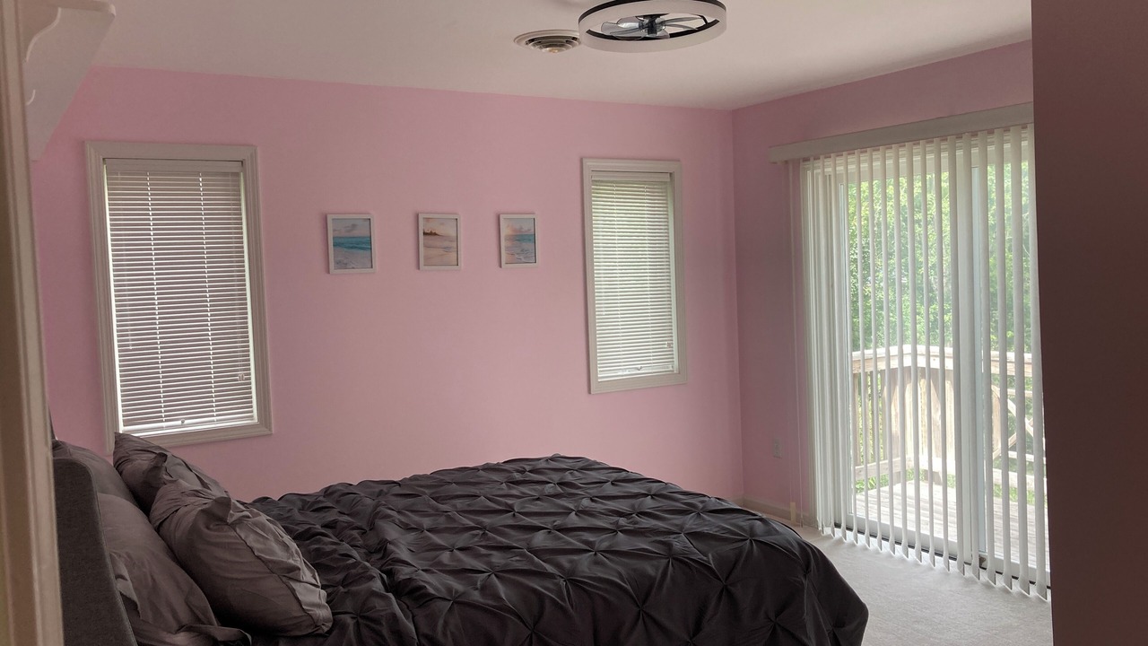 Photo of Bedroom in Blacksburg