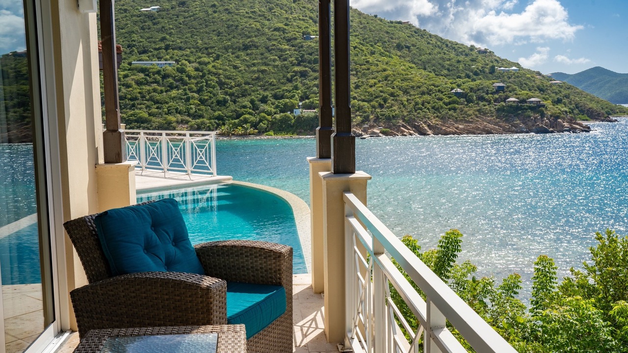 Photo of Patio Balcony in Scrub Island