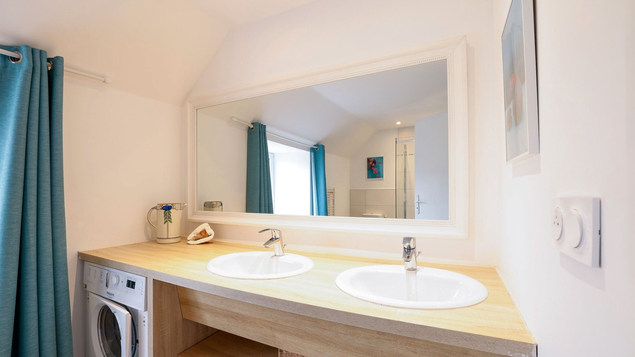 Photo of Bathroom in Huelgoat