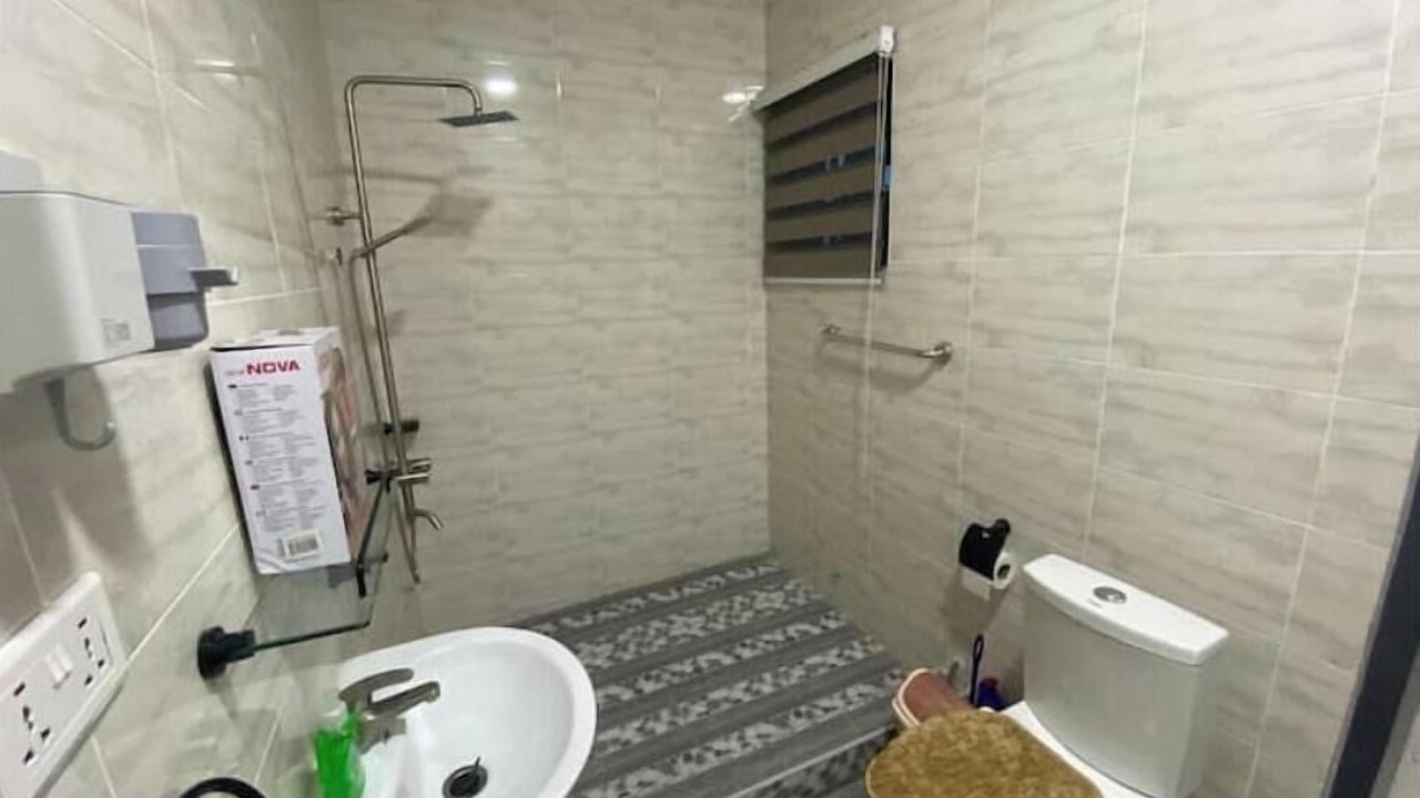 Photo of Bathroom in Janman