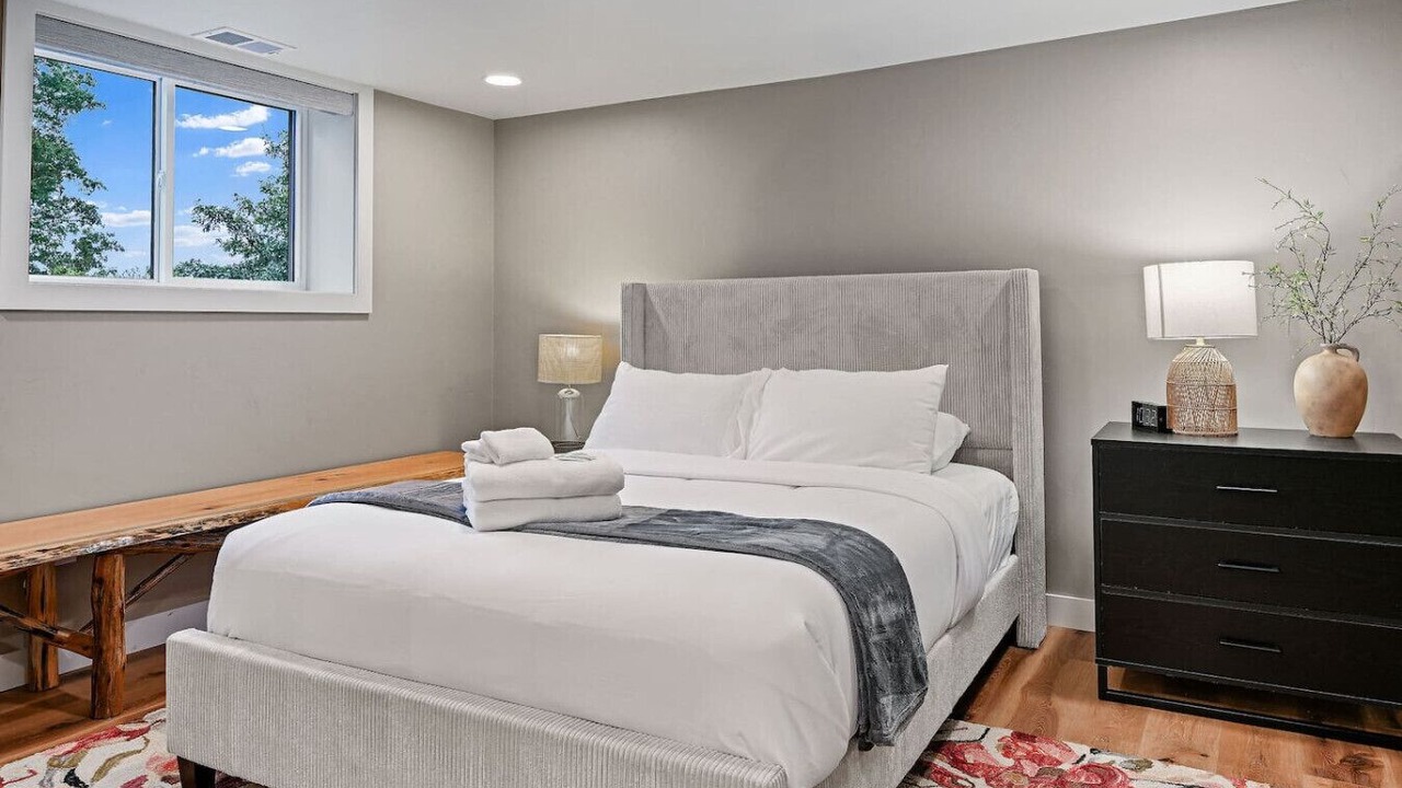 Photo of Bedroom in Athelstane