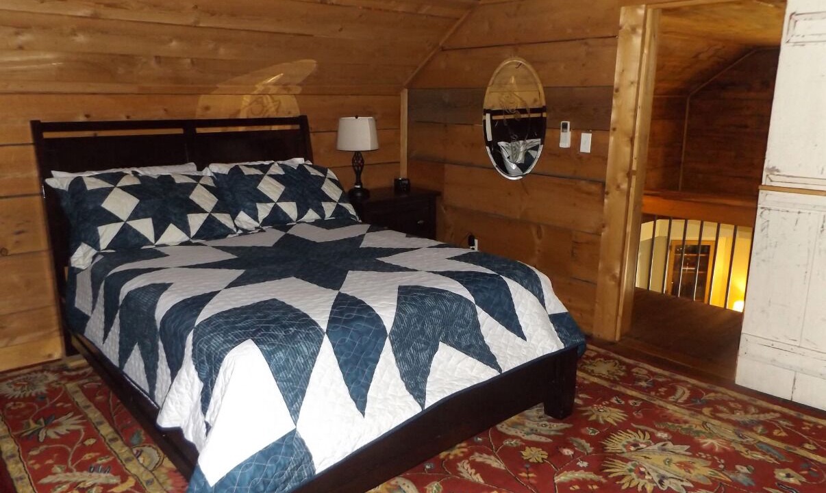 Photo of Bedroom in Pine Creek