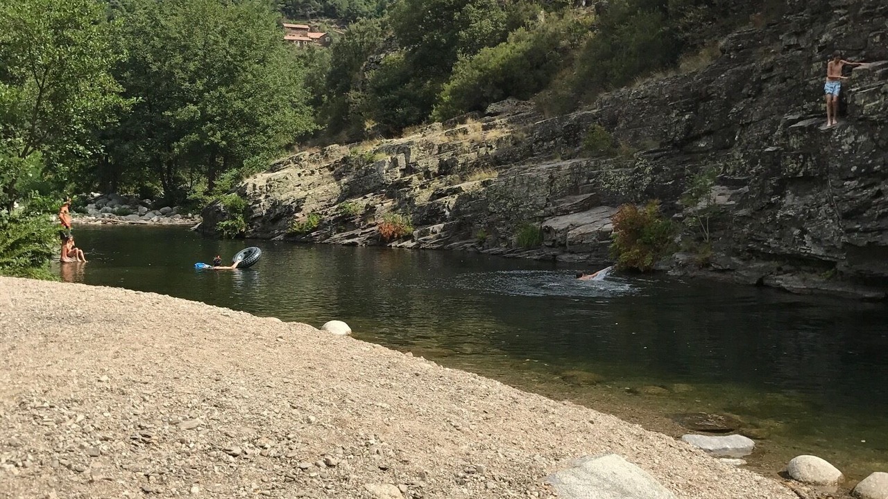 Photo of Others in Saint-Melany