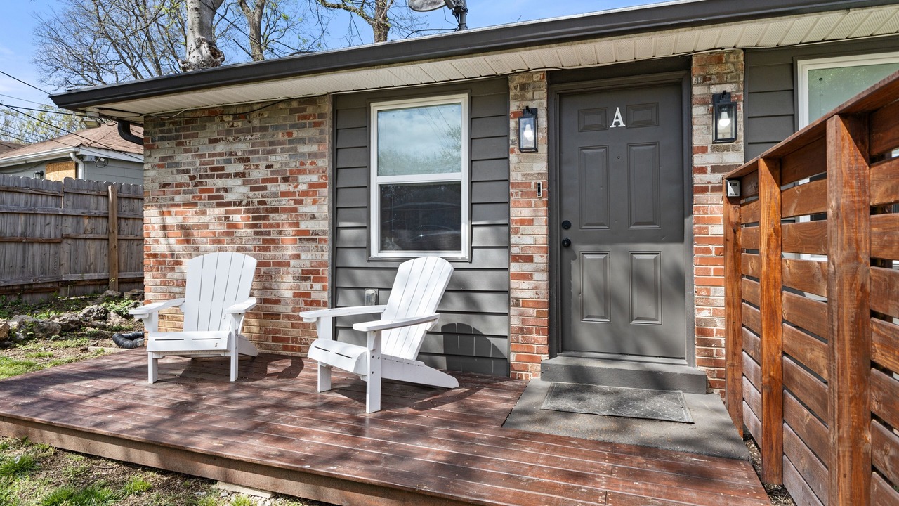 Photo of Patio Balcony in Hadley - Washington