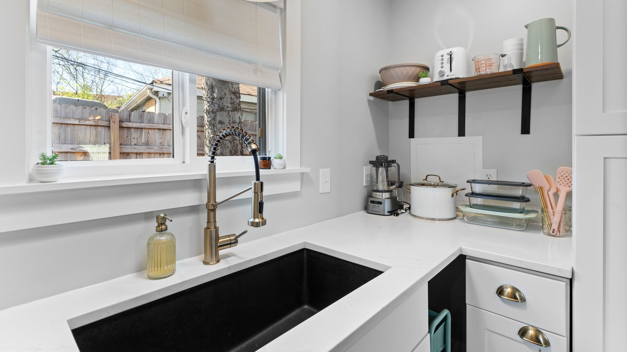 Photo of Kitchen in Hadley - Washington
