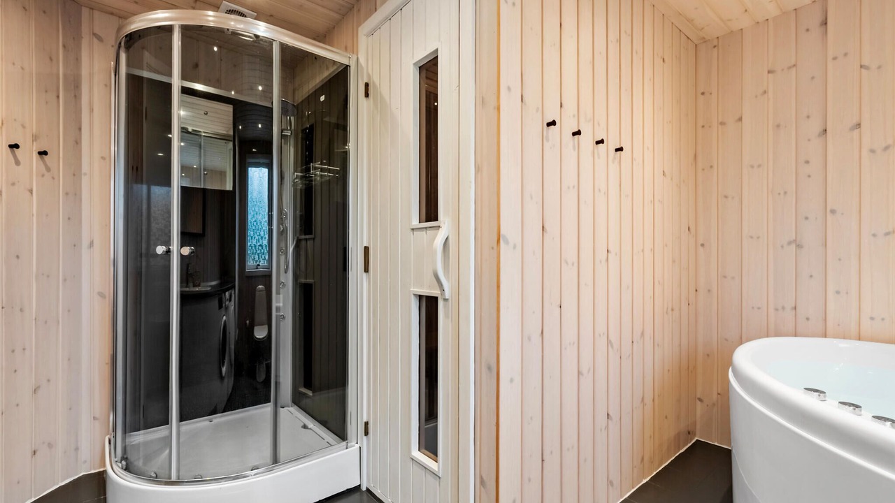 Photo of Bathroom in Skaven Strand