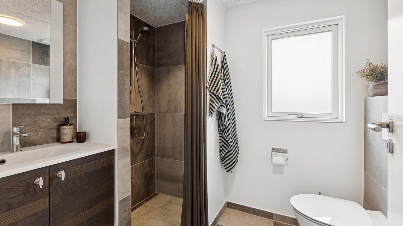 Photo of Bathroom in Houvig Strand
