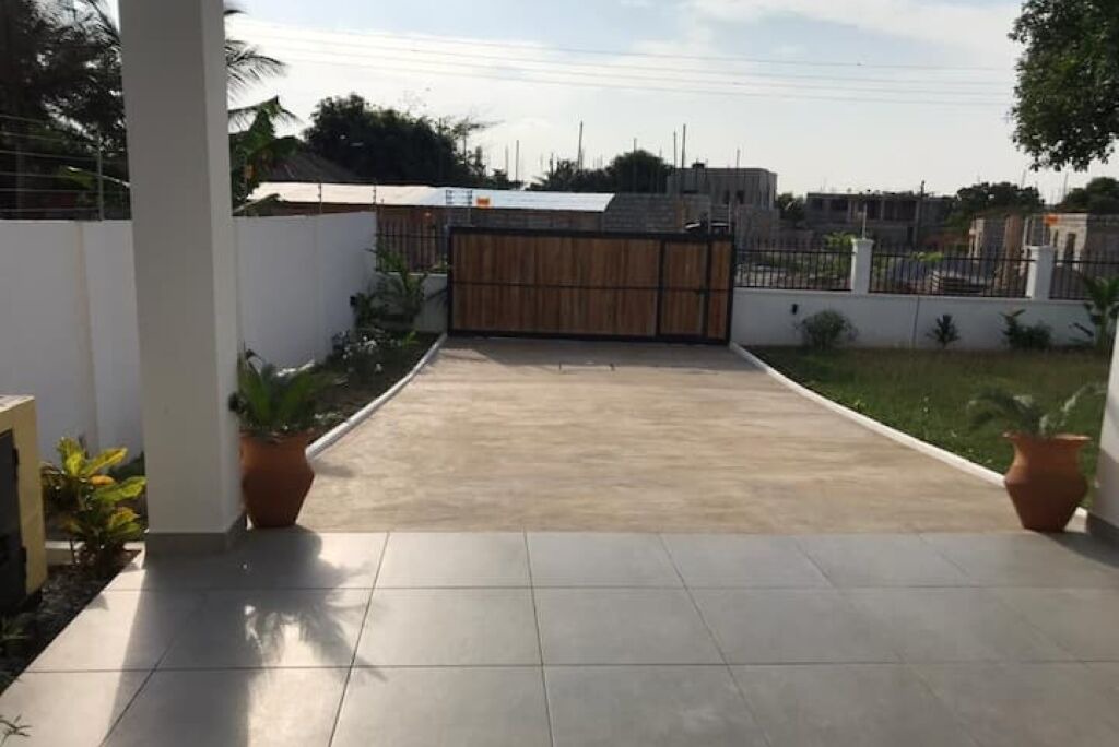 Photo of Outdoor in Kweiman