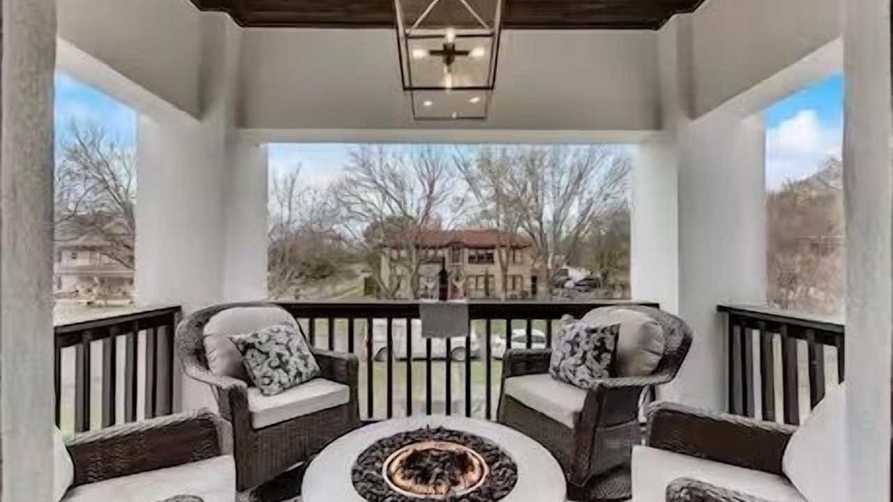 Photo of Outdoor in Old East Dallas