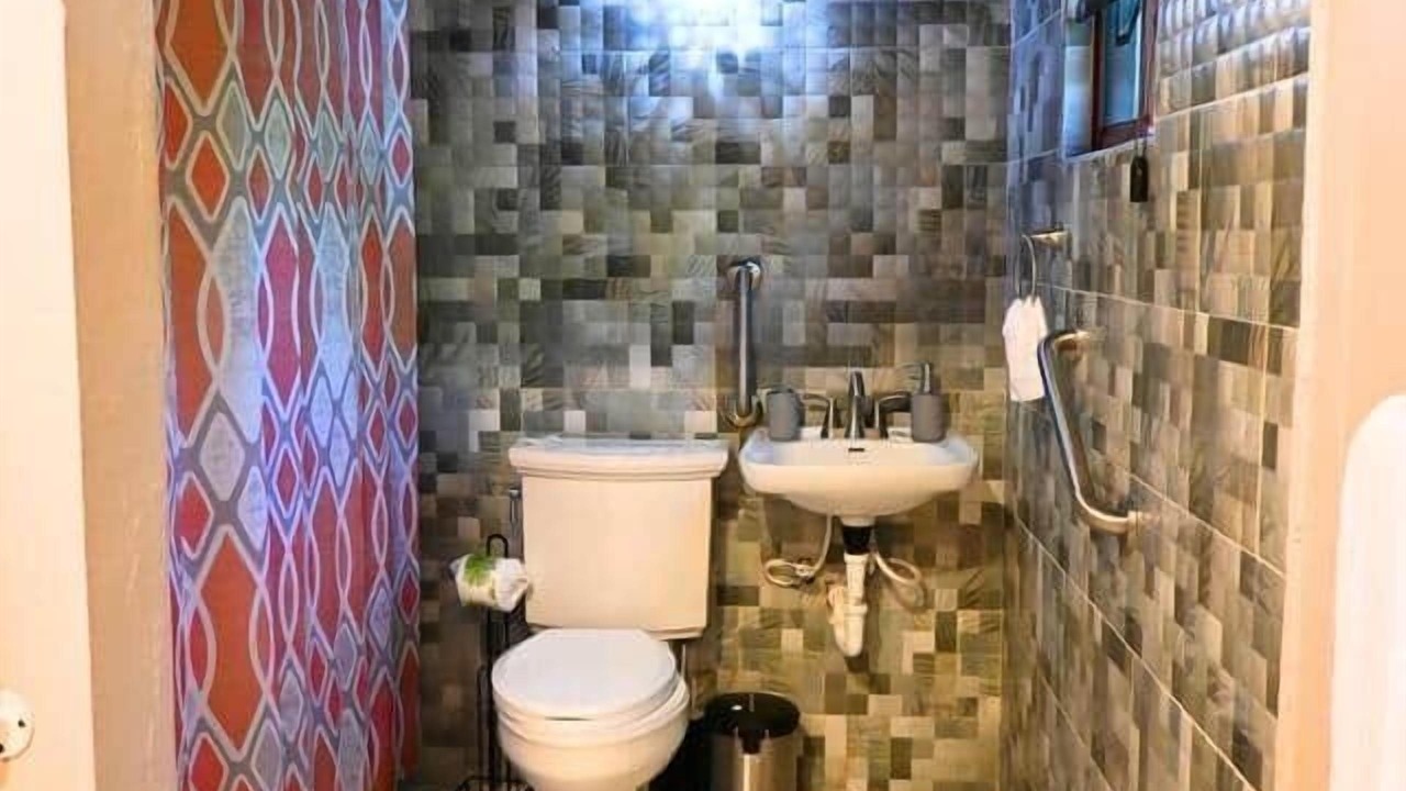 Photo of Bathroom in Runaway Bay