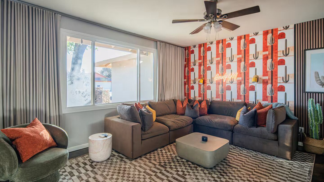 Photo of Livingroom in South Scottsdale