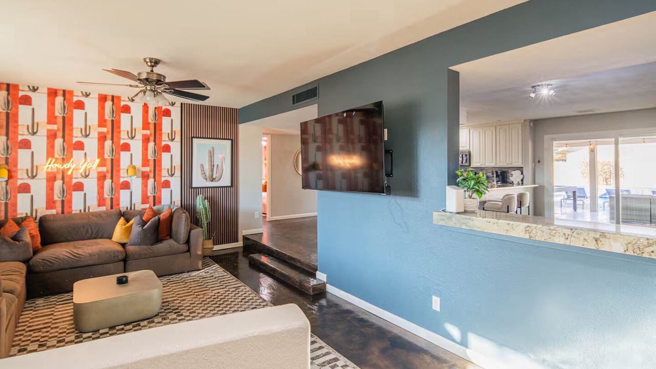 Photo of Livingroom in South Scottsdale