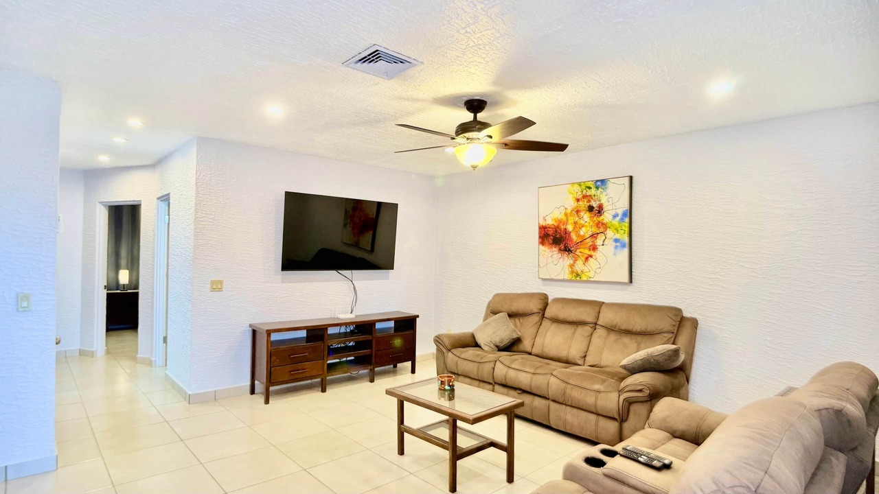 Photo of Livingroom in Roatan
