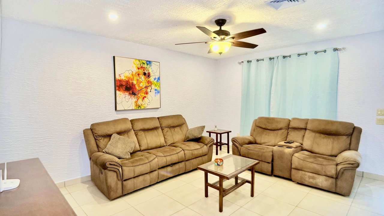 Photo of Livingroom in Roatan