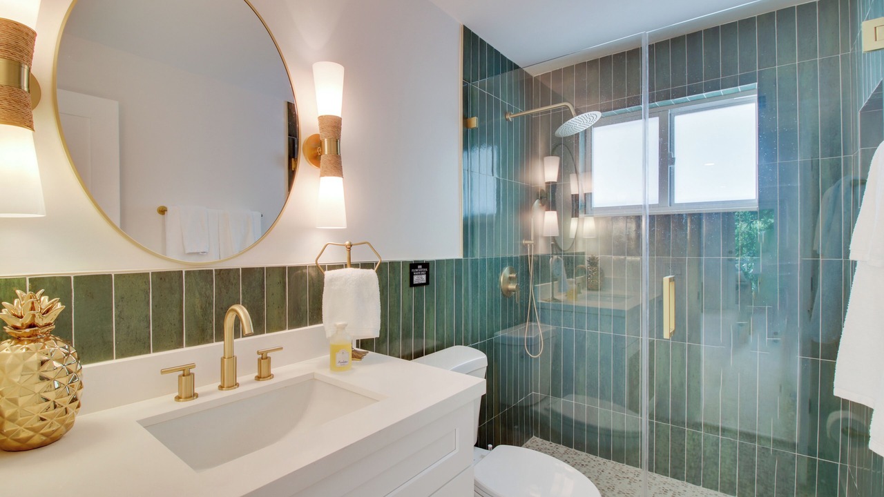 Photo of Bathroom in Tavernier