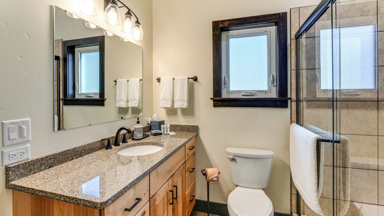 Photo of Bathroom in Palmer