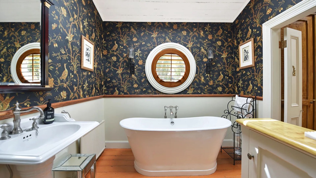 Photo of Bathroom in Katoomba
