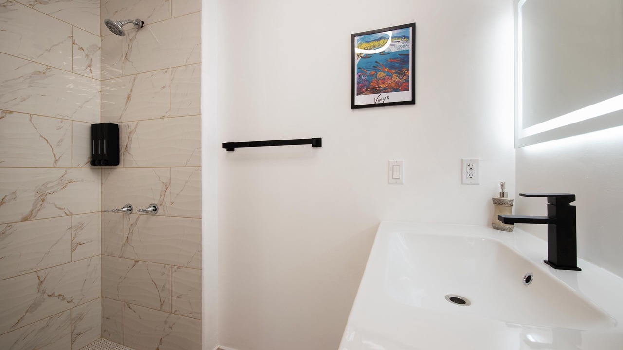Photo of Bathroom in Roatan