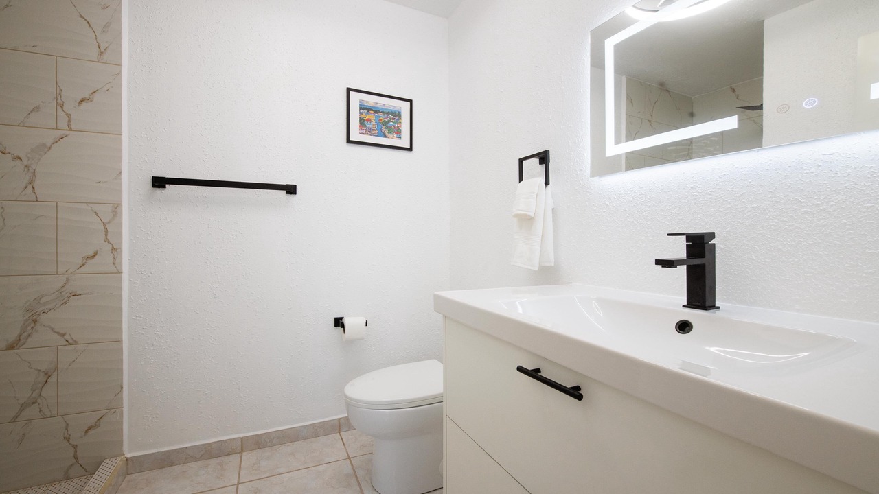 Photo of Bathroom in Roatan