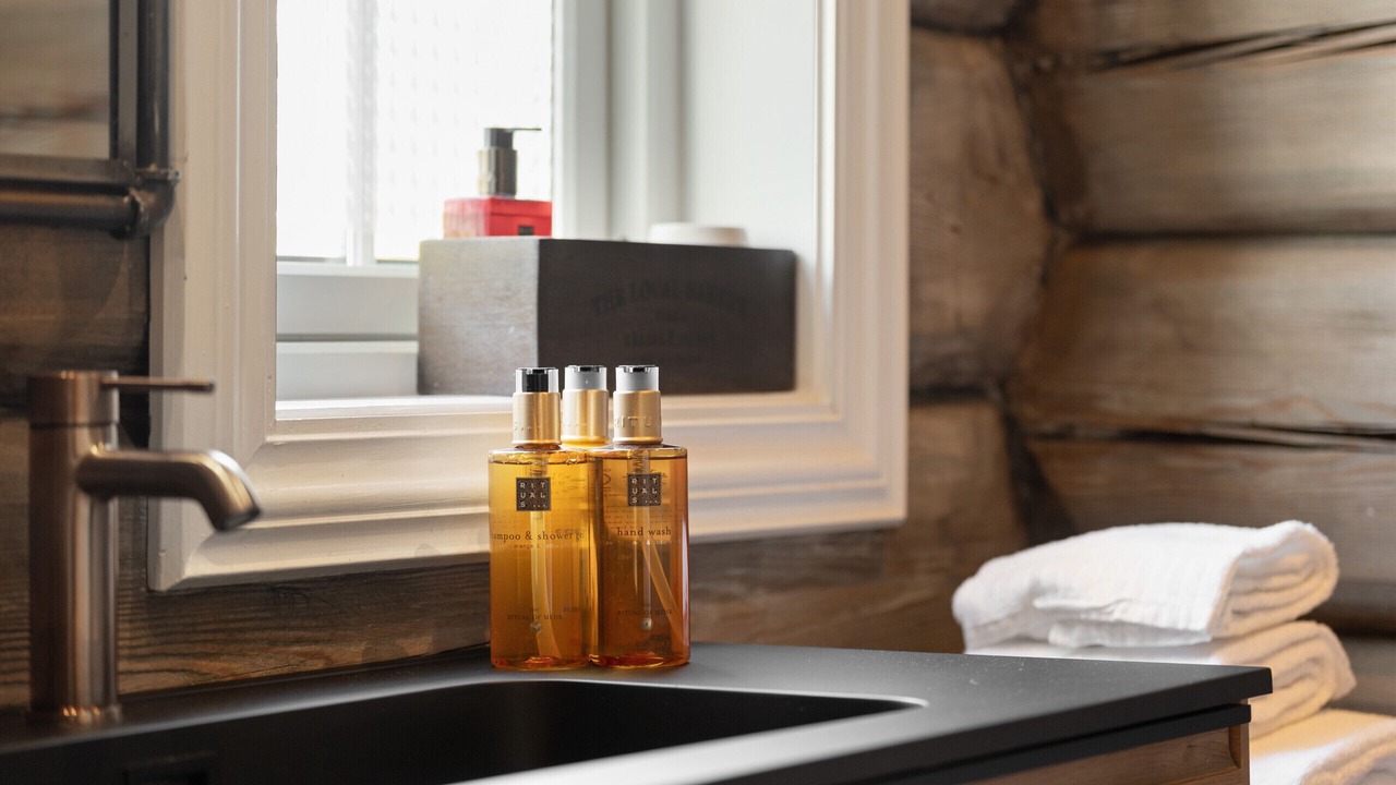 Photo of Bathroom in Mælem