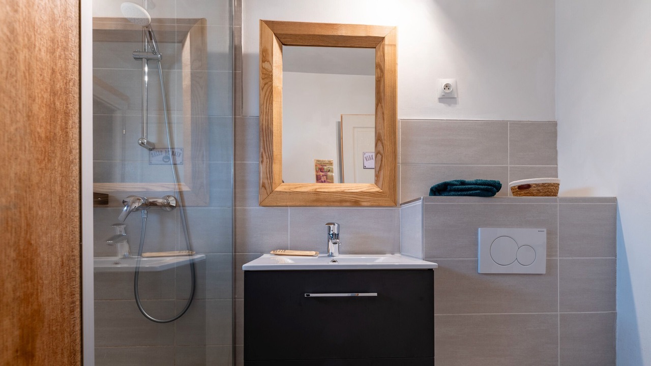 Photo of Bathroom in Vassieux-en-Vercors