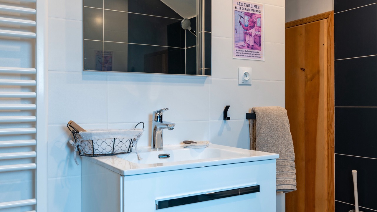 Photo of Bathroom in Vassieux-en-Vercors