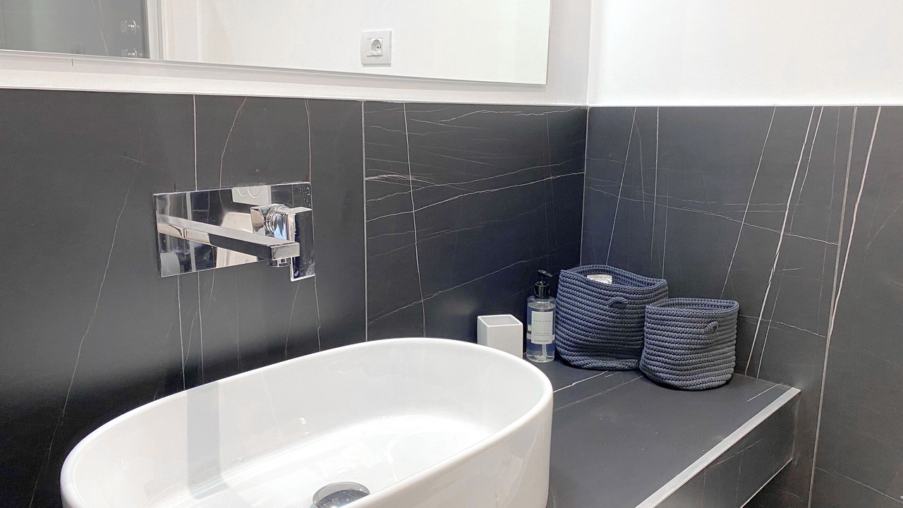 Photo of Bathroom in Centro Direzionale