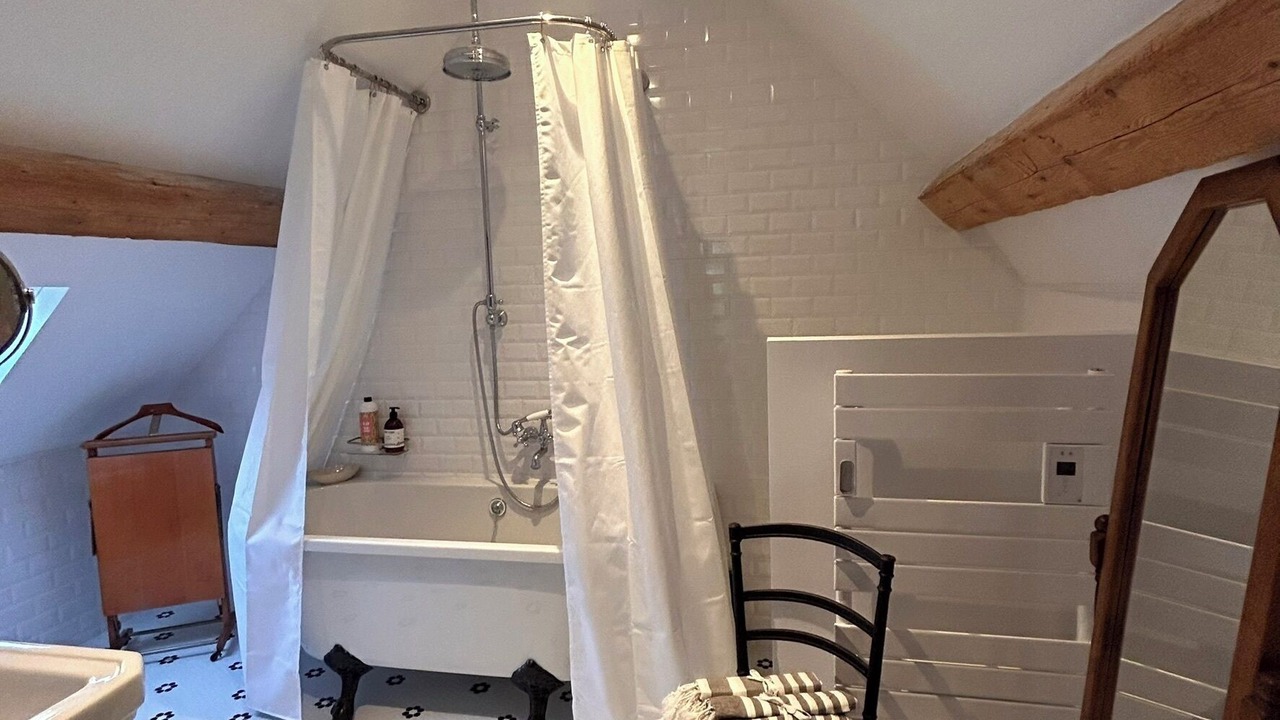 Photo of Bathroom in Sainte-Marguerite-de-Viette