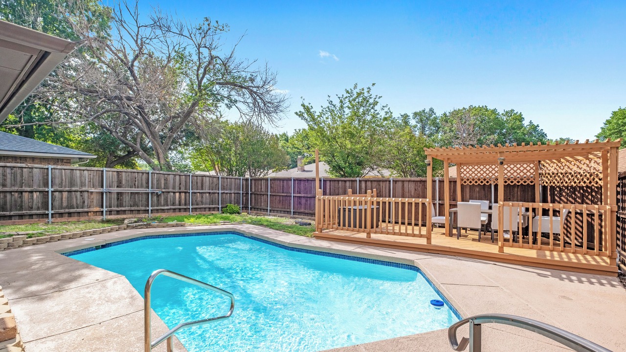 Photo of Outdoor in Allen
