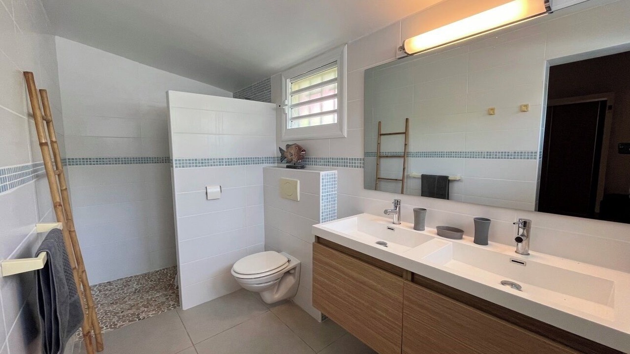 Photo of Bathroom in Saint-Francois