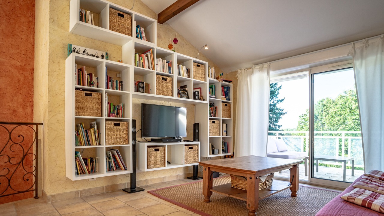 Photo of Livingroom in Eyjeaux